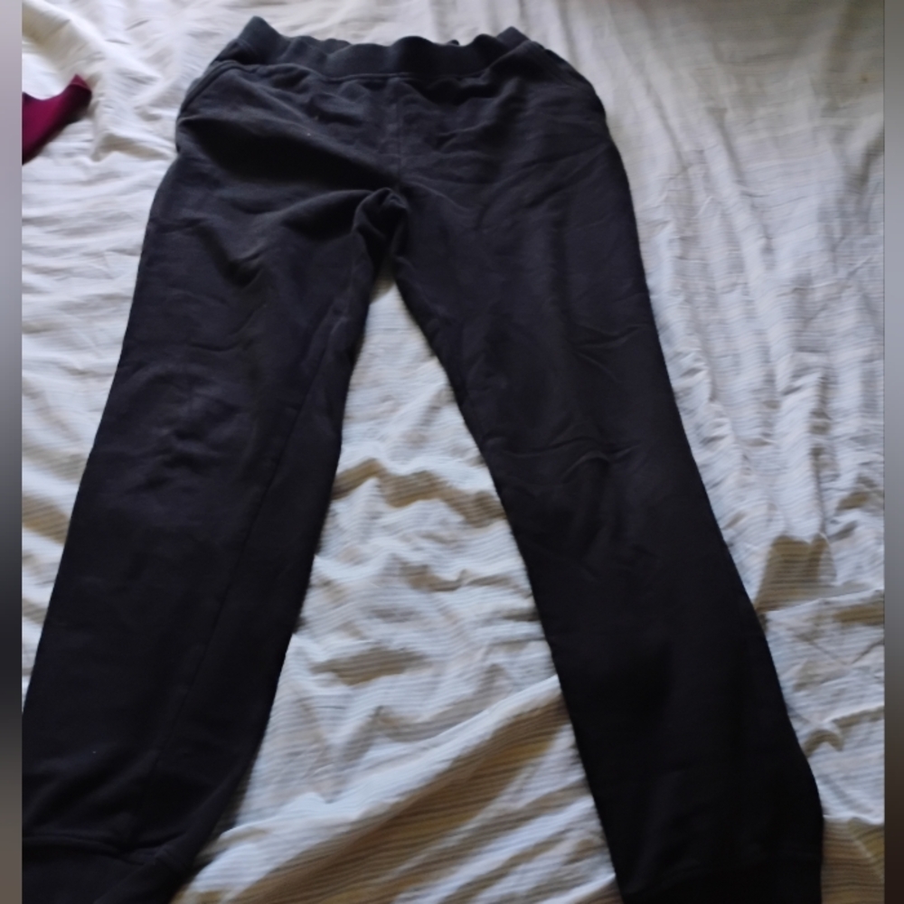 Black sweatpants